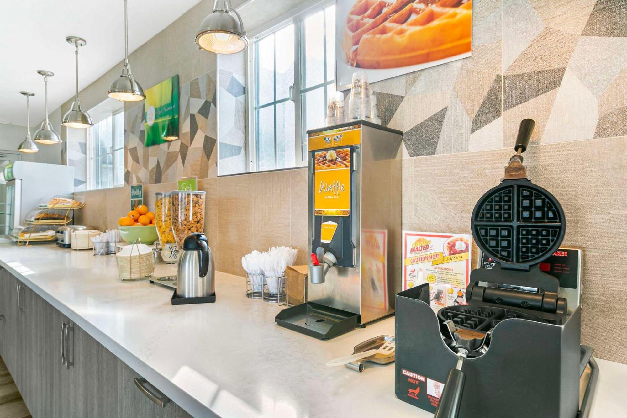 Quality Inn & Suites Sacramento Luaran gambar