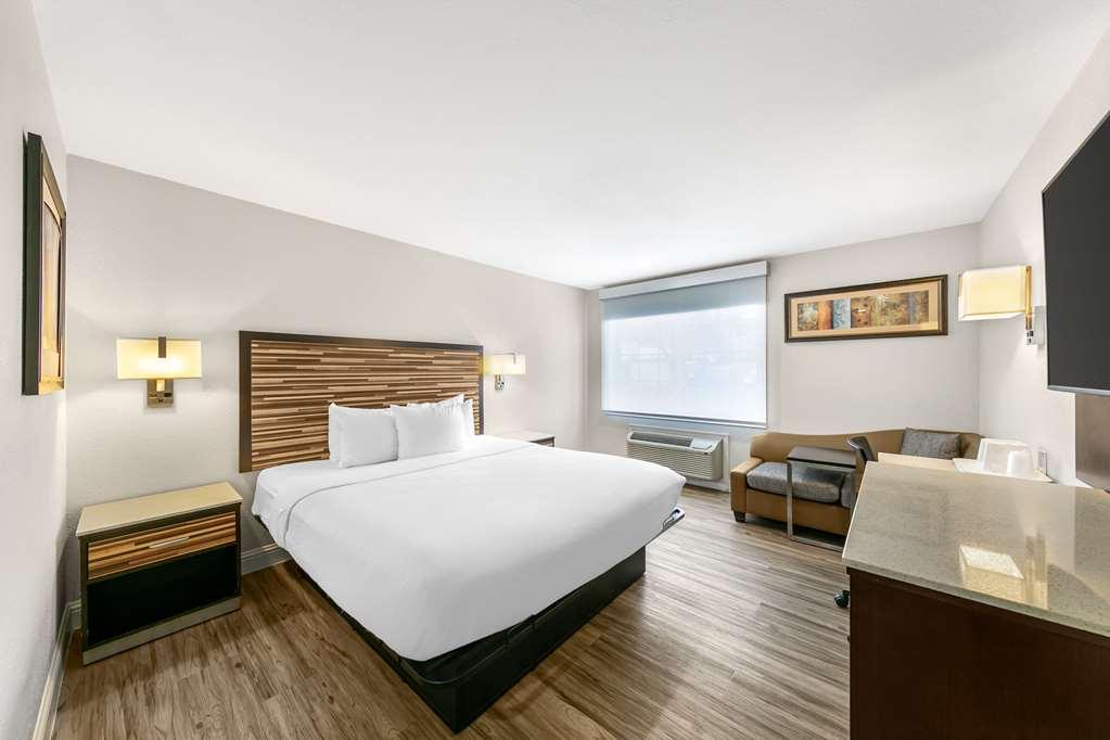 Quality Inn & Suites Sacramento Bilik gambar
