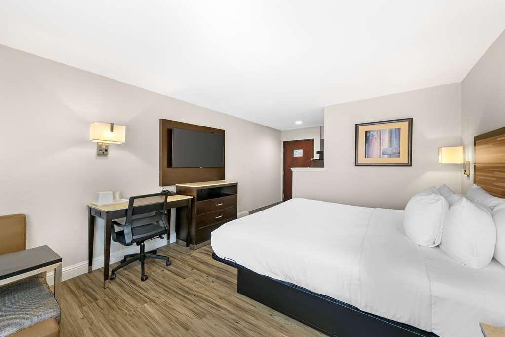 Quality Inn & Suites Sacramento Bilik gambar