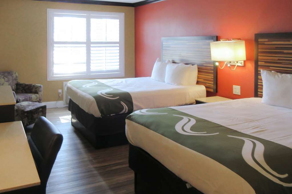 Quality Inn & Suites Sacramento Bilik gambar