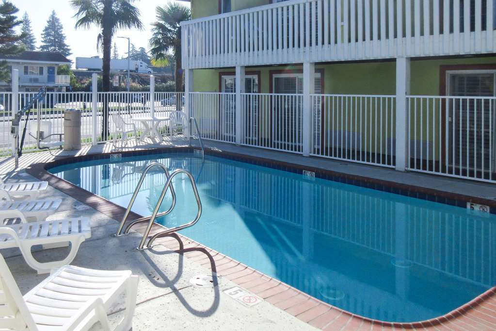 Quality Inn & Suites Sacramento Kemudahan gambar